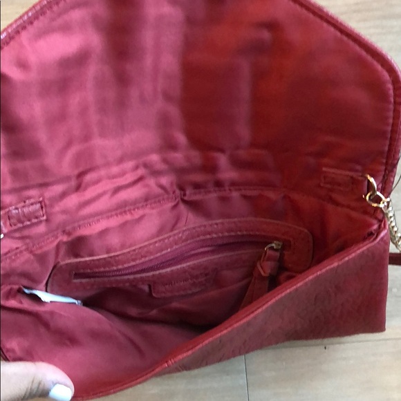 Red Crossbody Bag by the brand SuiteBlanco - Picture 4 of 5